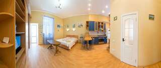 Апартаменты Apartments on Independence Square Киев Апартаменты-студио с гидромассажной ванной - Лютеранская, 3-13
