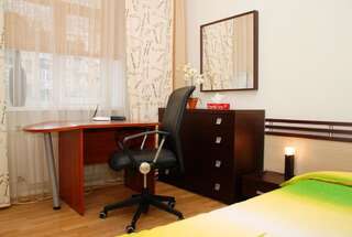 Апартаменты Apartments on Independence Square Киев Апартаменты с 1 спальней и гидромассажной ванной - Софиевская, 1-7
