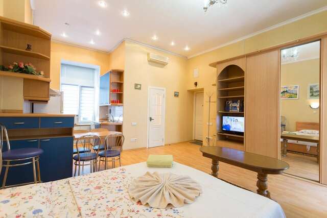 Апартаменты Apartments on Independence Square Киев-38