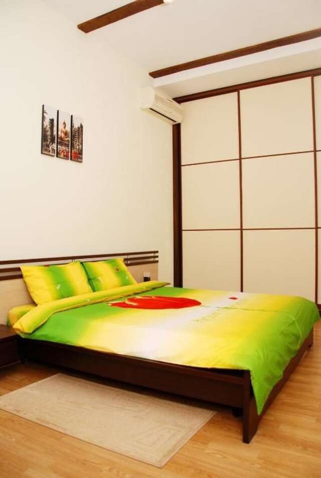 Апартаменты Apartments on Independence Square Киев-49