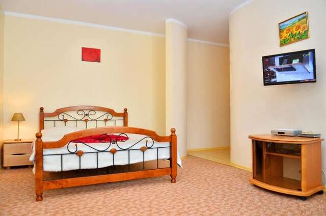Апартаменты Apartments on Independence Square Киев-65